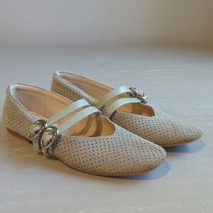 Dolce Vita Aretha Mary Jane Flat Sage Green size 7 Leather